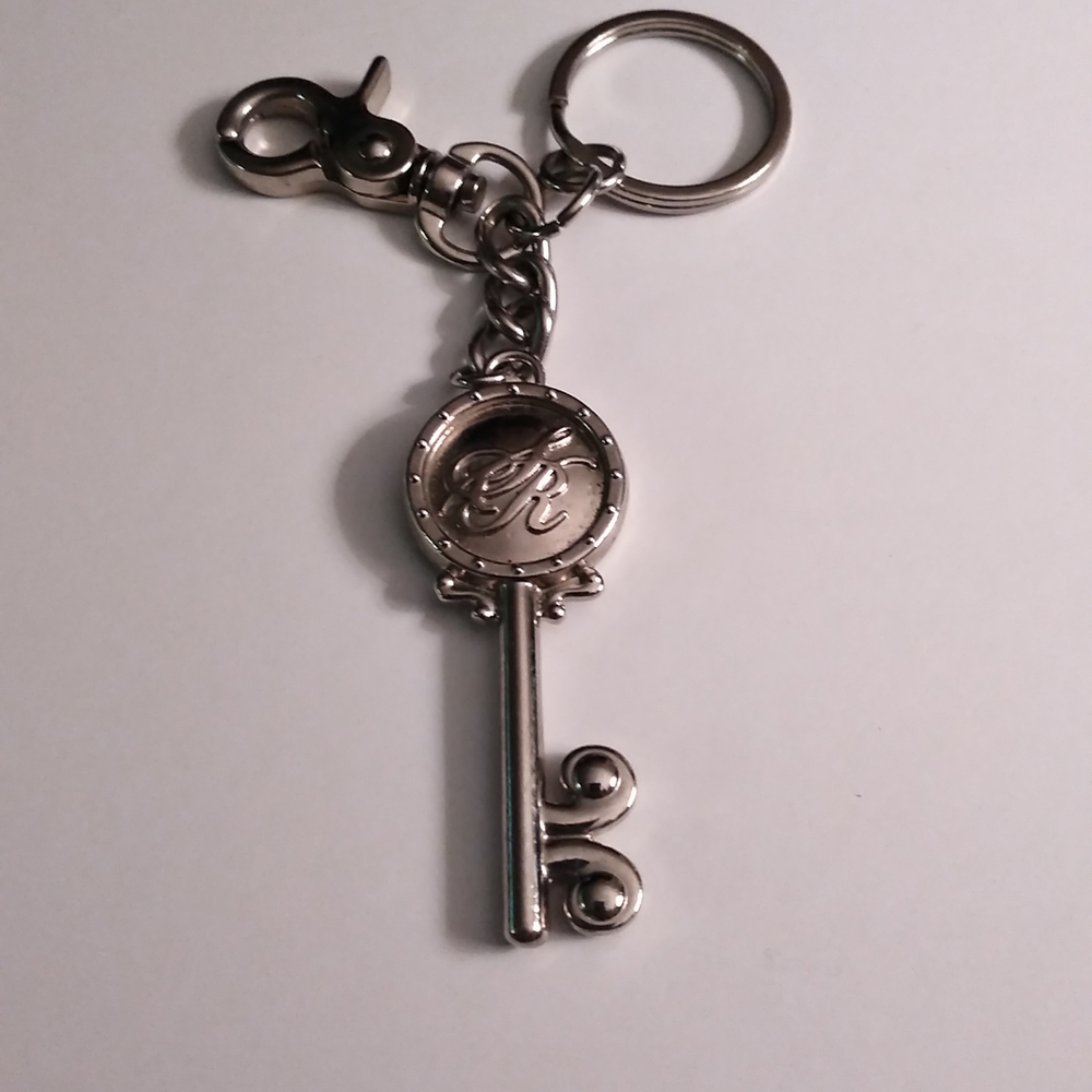 Sienna Ricchi Key Tag - Picture 4 of 6